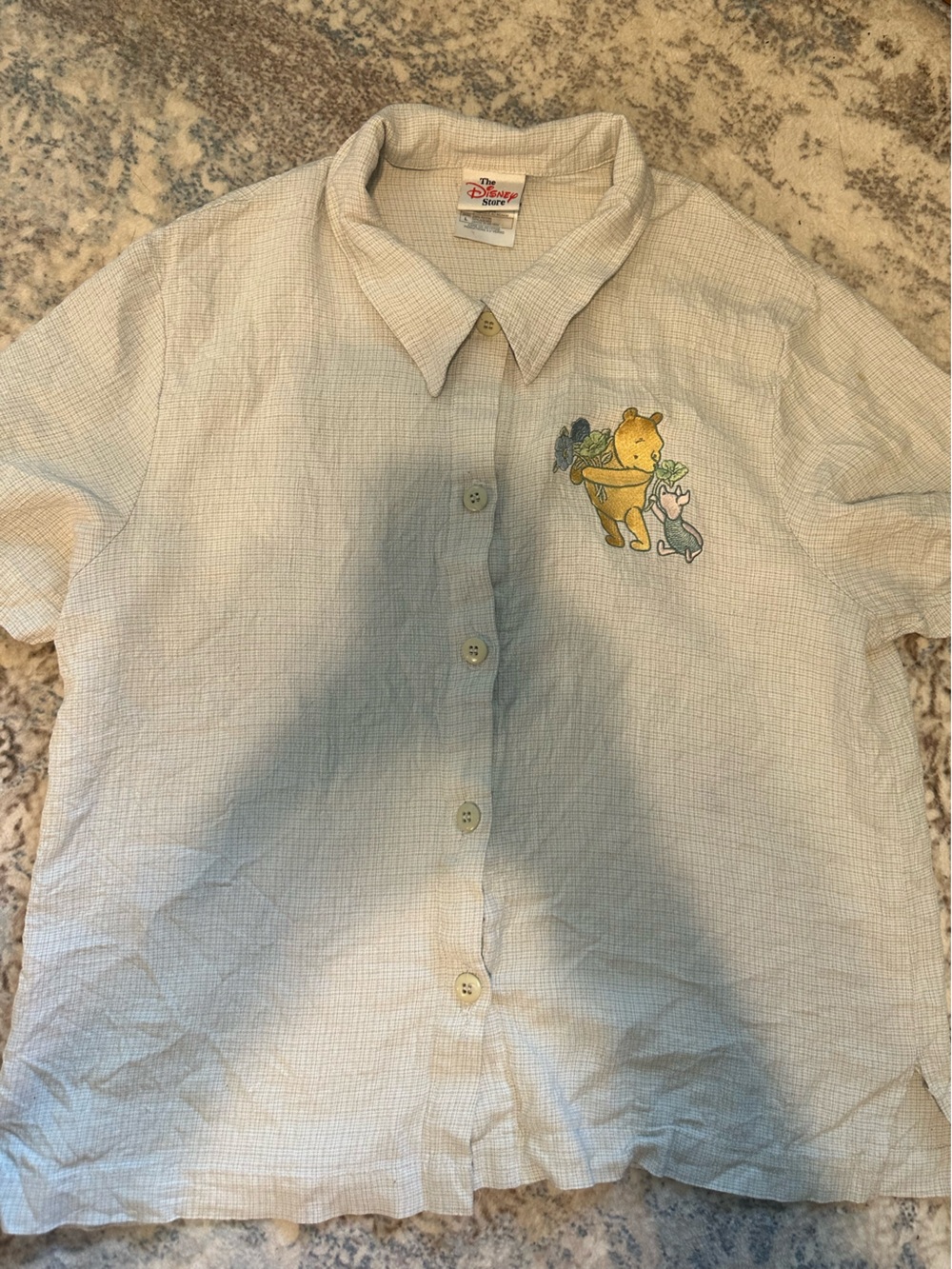 Vintage Disney Short-Sleeve Button-Down Shirt with Winnie the Pooh Embroidery